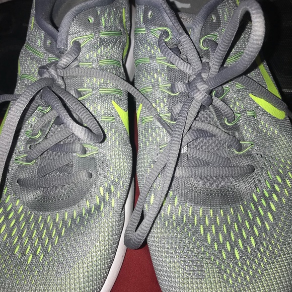 Nike men’s lunarions (size 9) - Picture 2 of 3